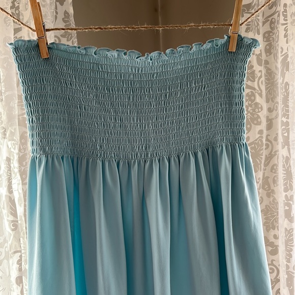 Light Blue Strapless Top - Picture 2 of 3